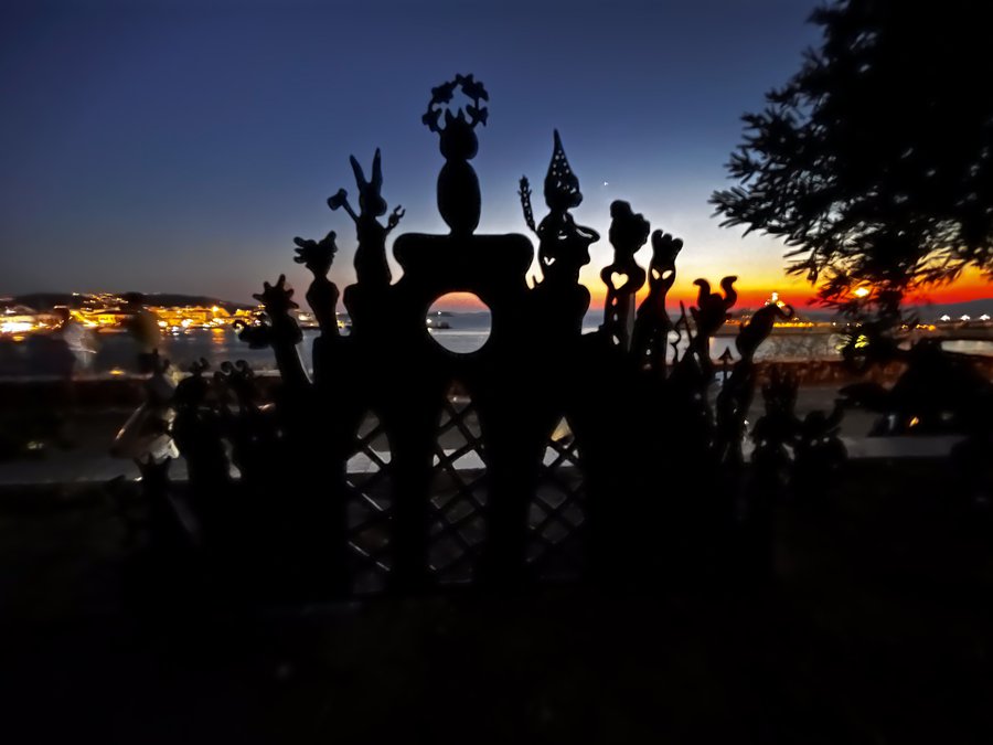 Lydia Venieri, Dionysos - Thirteenth Month - 02