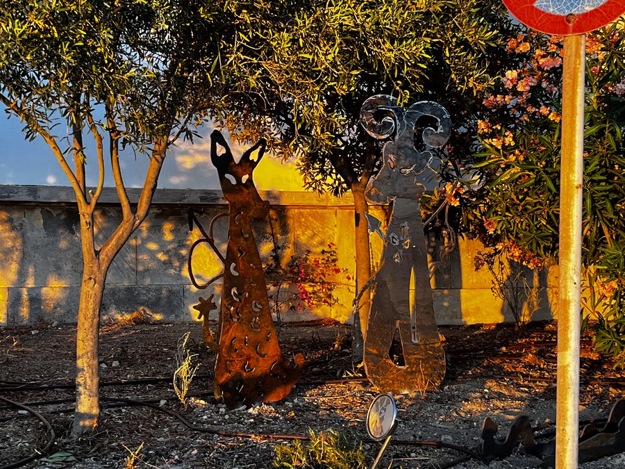 Lydia Venieri, Dionysos - Thirteenth Month - 08