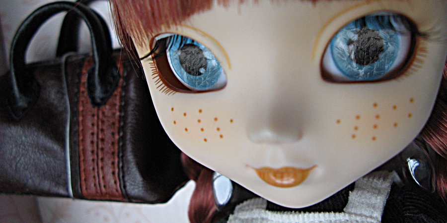 Lydia Venieri, Lost Youth